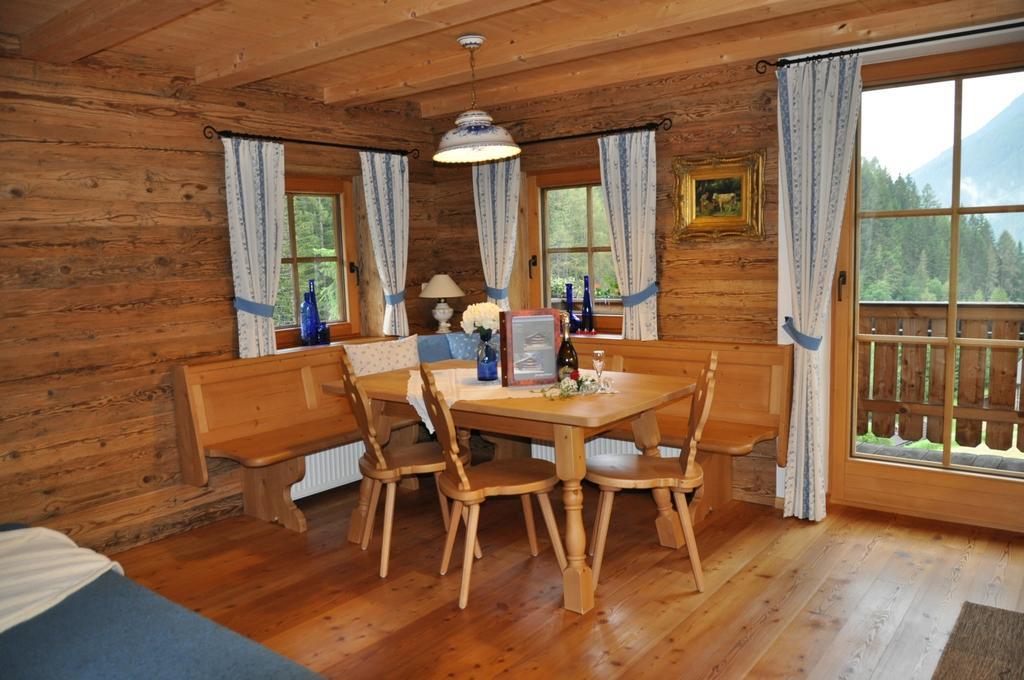 Ferienwohnung Jörgnerhaus Kals-am Großglockner Exterior foto