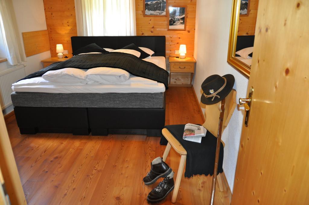 Ferienwohnung Jörgnerhaus Kals-am Großglockner Zimmer foto